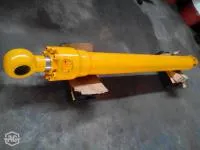 Гидроцилиндр на Экскаватор KOMATSU PC200-7 S/N 200001-U